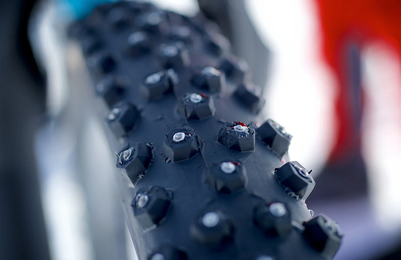 Schwalbe Ice Spiker Pro Faltreifen 27.5x2.60" Performance DD RaceGuard SnakeSkin TLE schwarz - Image 4